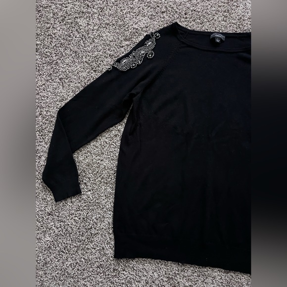 Susan Graver. Women’s shirt size large. - Picture 3 of 6